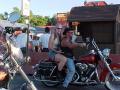 0805_17_friendlynatives.jpg