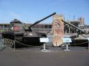 03_German_Tanks_and_Berlin_Wall.jpg