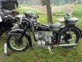0506_35_NiceOldBeemer.jpg