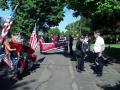 0527_03_GusPointsTheWay.jpg