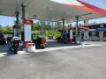 0530_08_GasStop.jpg